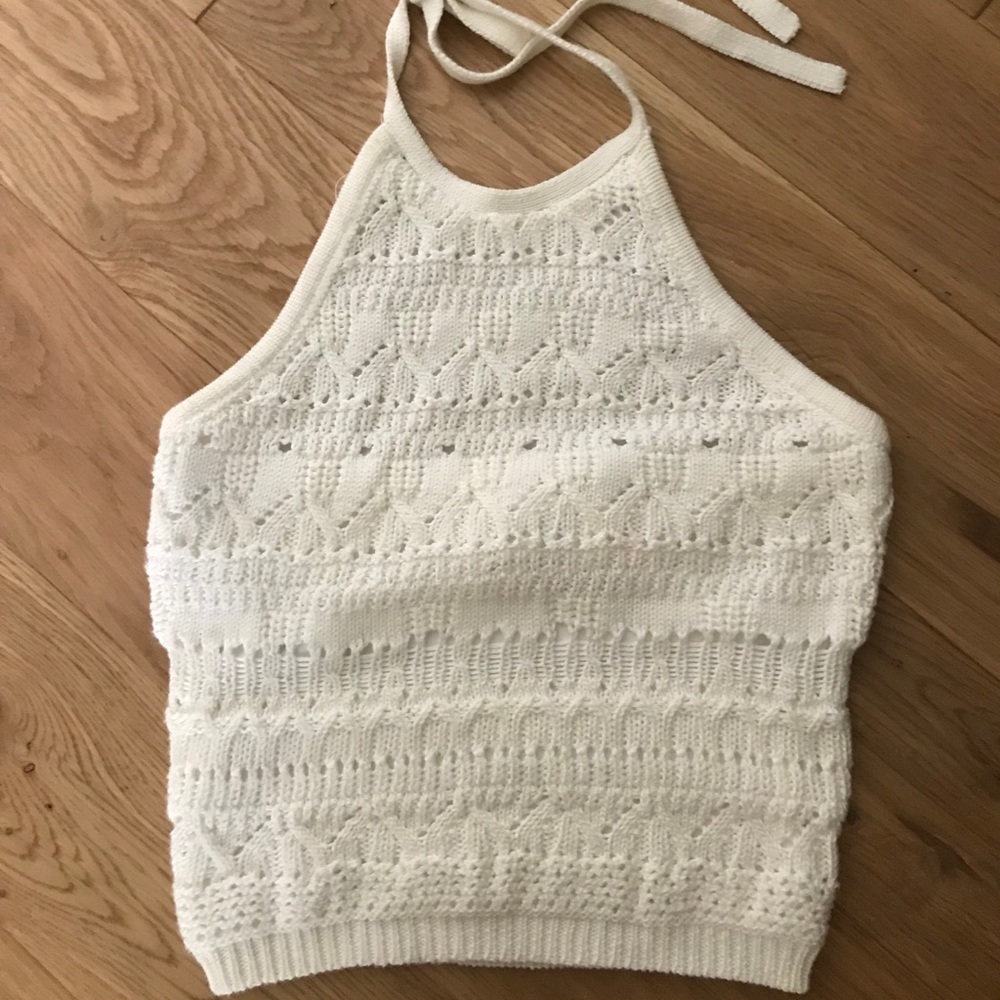 WHITE HALTER TOP (TILLY’S) SIZE SMALL